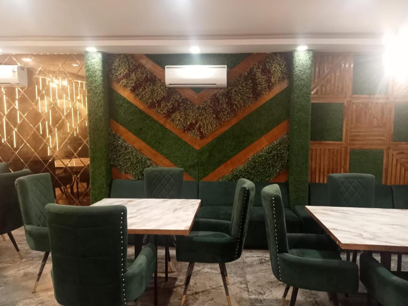 Ceremony Hotel And Banquets 파리다바드 외부 사진